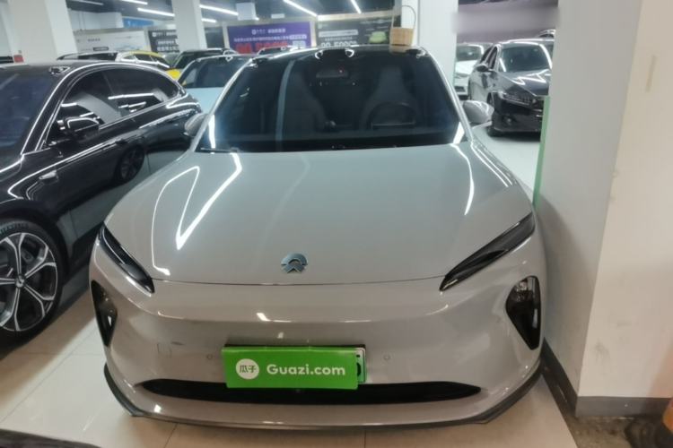 NIO ET5T 2024 — 2