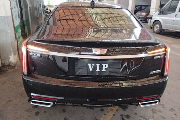 Cadillac CT6 2023 — 5