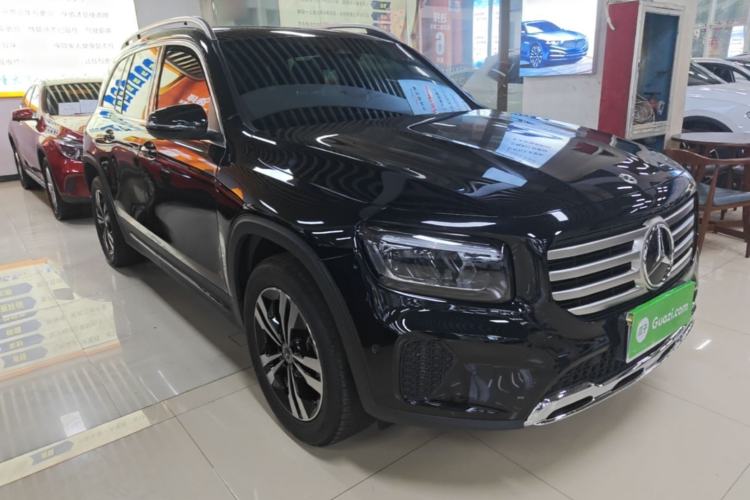 Mercedes-Benz GLB 200 2024 — 3