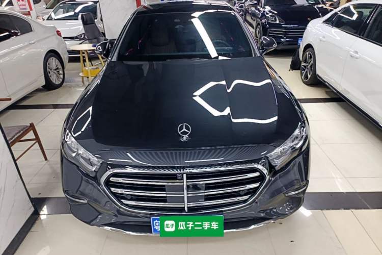 Mercedes-Benz E 300 L 2025 — 2