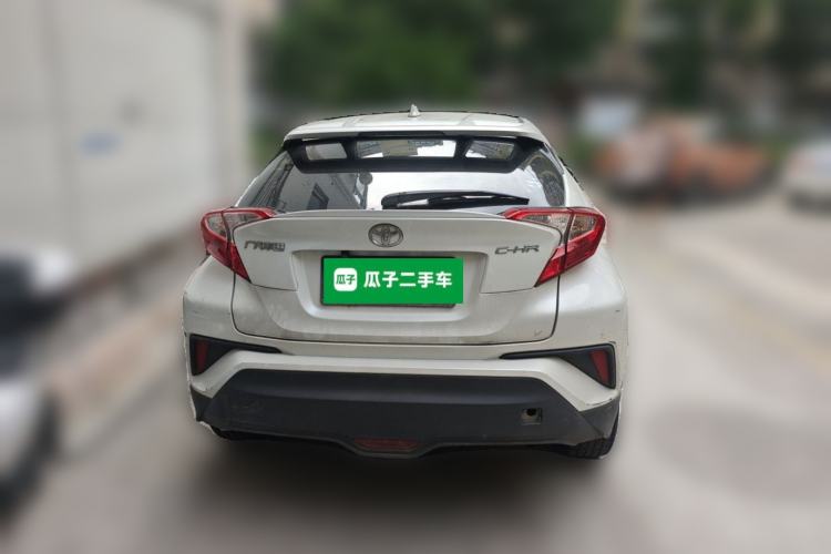 Toyota C-HR 2021 — 5