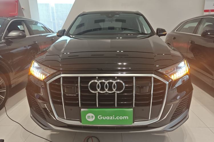 Audi Q7 2023 — 2