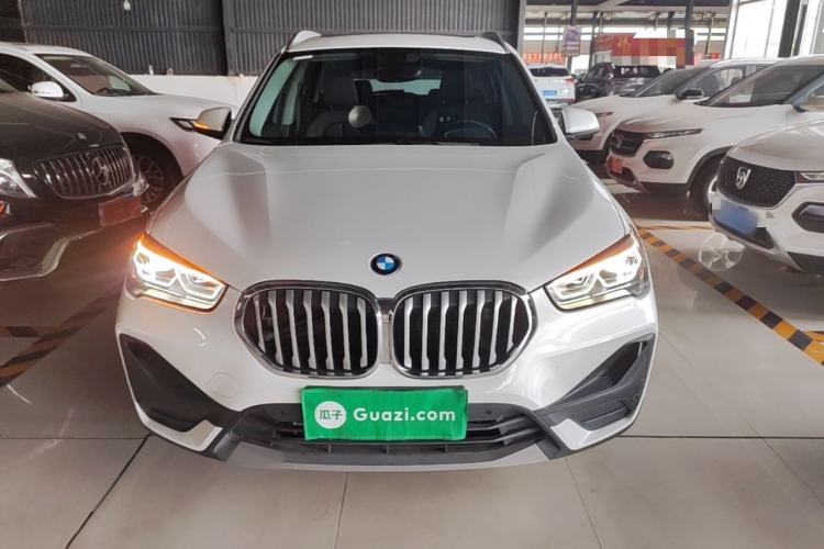 BMW X1 2022 — 2