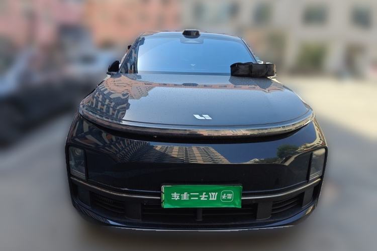 Li Auto L8 2024 — 2