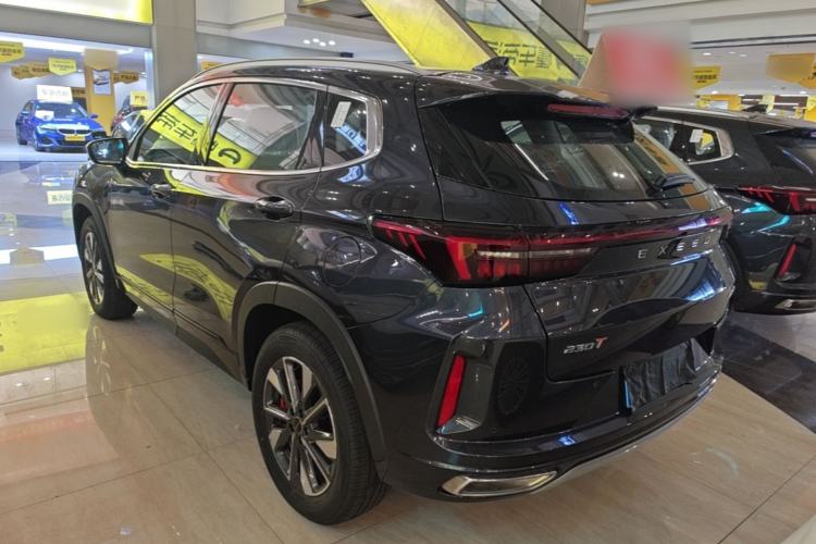 Exeed Zhuifeng 2024 — 4