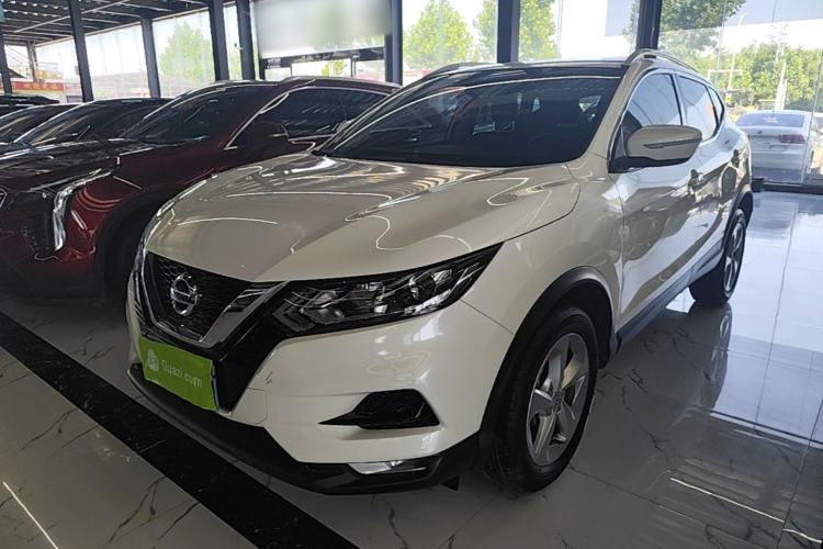 Nissan Qashqai 2022 — фото 1