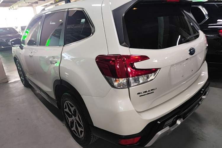 Subaru forester 2021 — фото 4