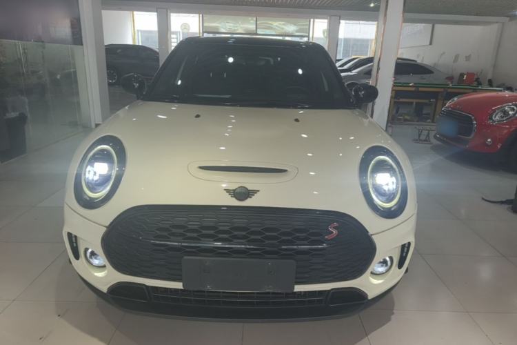 MINI Clubman 2022 — 2