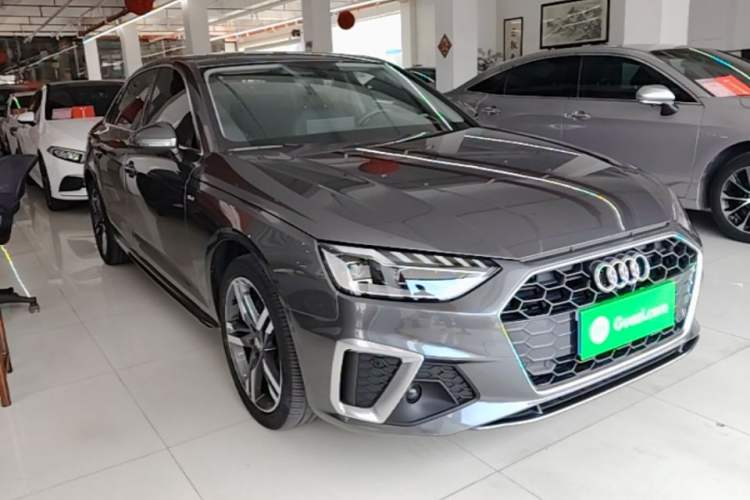 Audi A4 2020 — 3