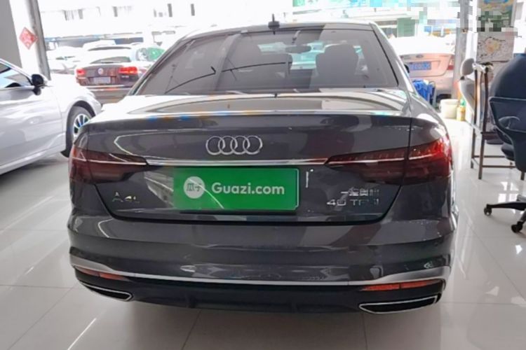 Audi A4 2020 — 5