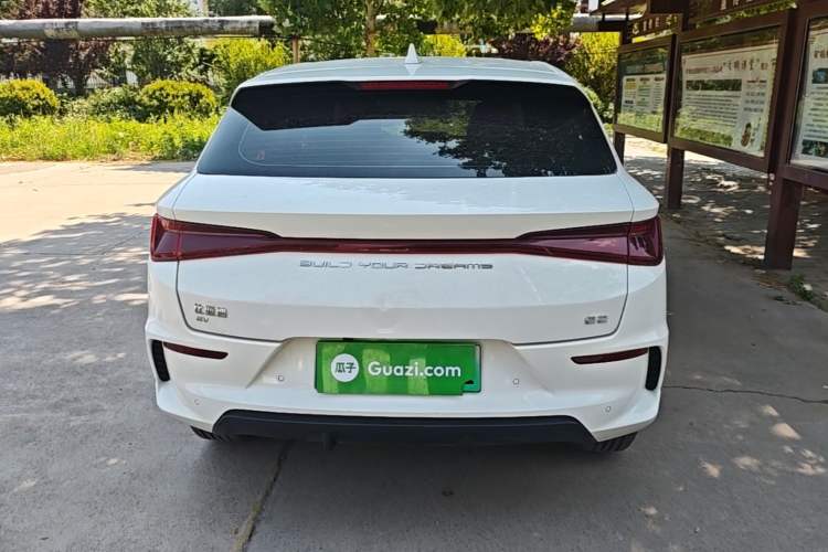 BYD e2 2021 — 5