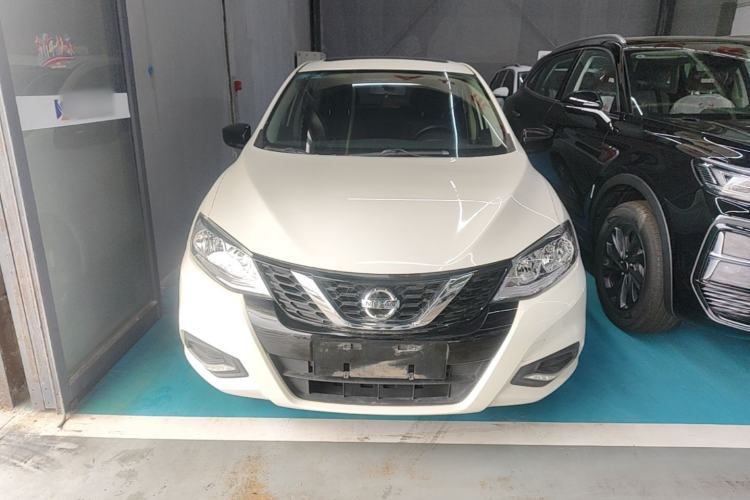 Nissan Tiida 2021 — 2