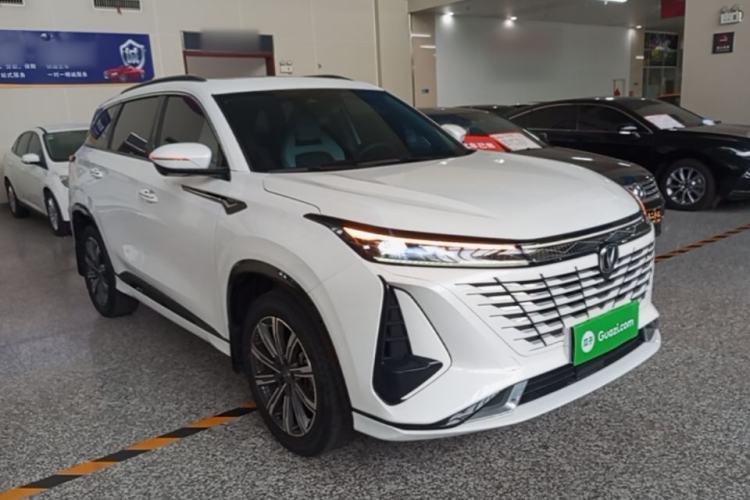 ChangAn CS75 Plus 2023 — 3