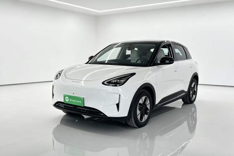 Geely Galaxy Geome 2025 — фото 1