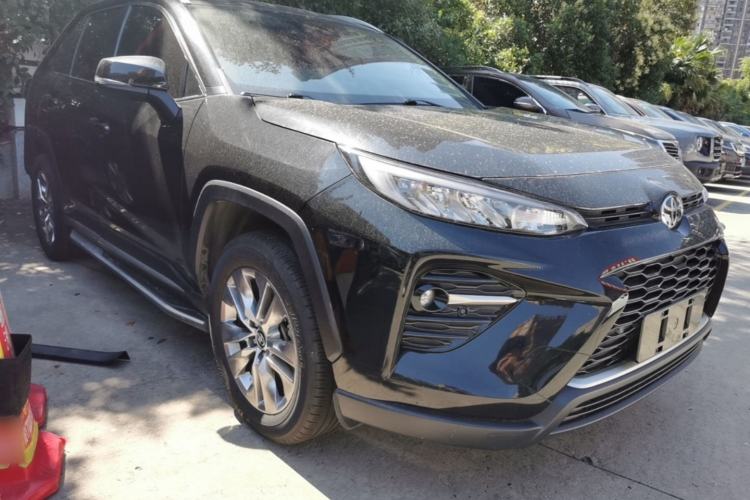 Toyota RAV4 2020 — 3