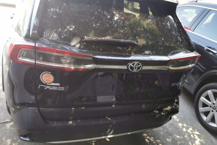Toyota RAV4 2020 — 5