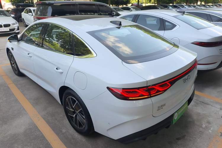 BYD Qin L 2025 — 4