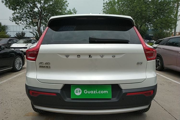 Volvo XC40 2023 — 5