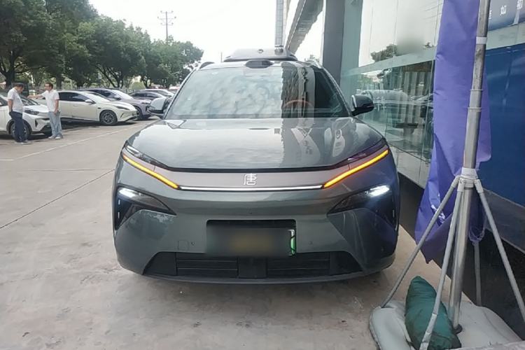 BYD Tang L 2025 — 2