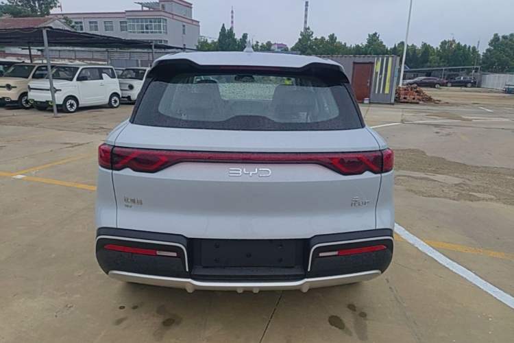 BYD Yuan UP 2025 — 5
