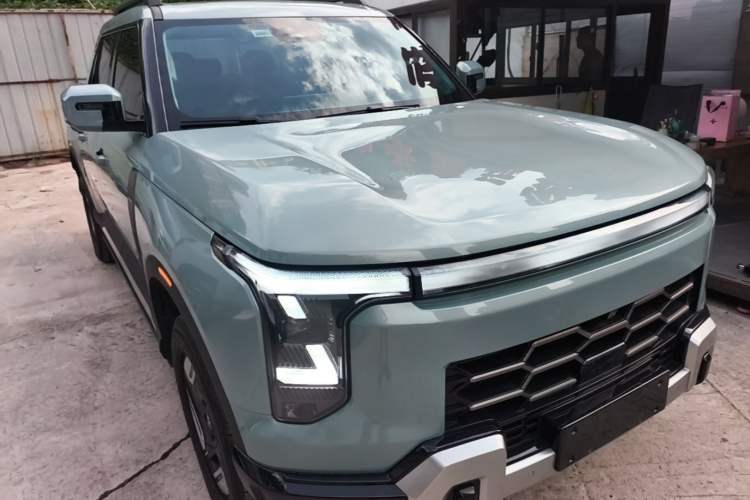 DongFeng zhengzhou nissan z9 ge phev 2025 — фото 3