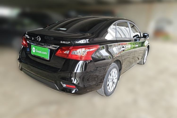 Nissan Sentra 2024 — 4