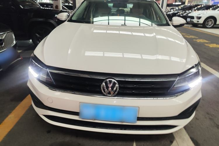Volkswagen Lamando 2021 — 2