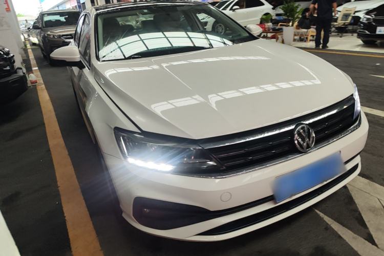 Volkswagen Lamando 2021 — 3