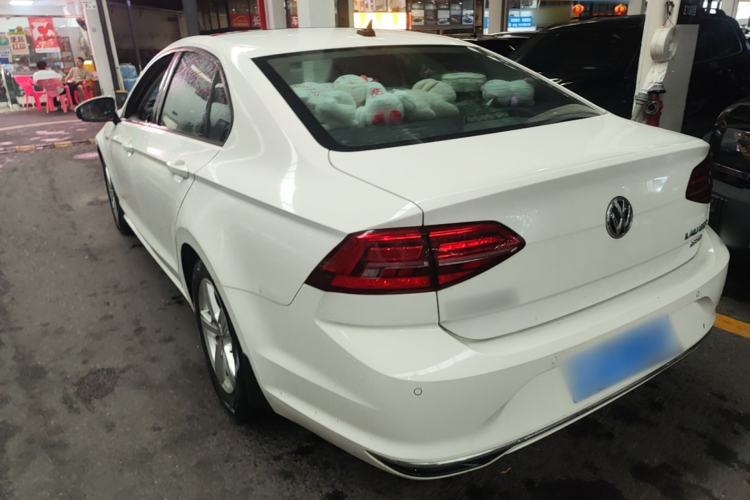 Volkswagen Lamando 2021 — 4