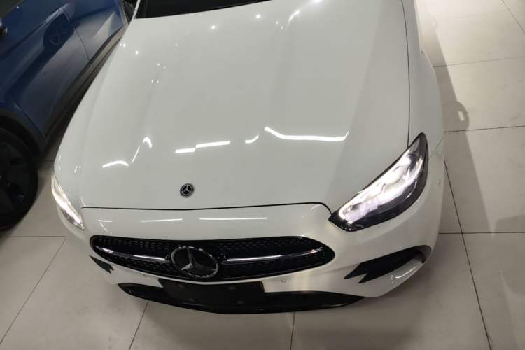 Mercedes-Benz E 260 2022 — 2
