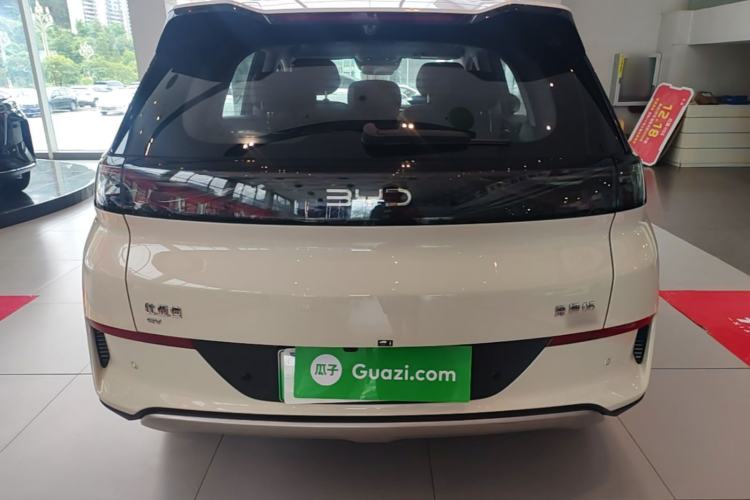 BYD Sealion 05 EV 2025 — 5