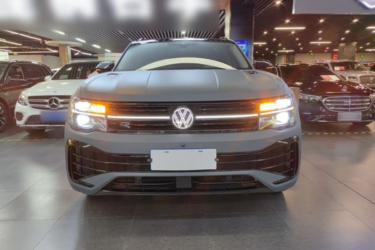 Volkswagen teramont x 2023 — 2