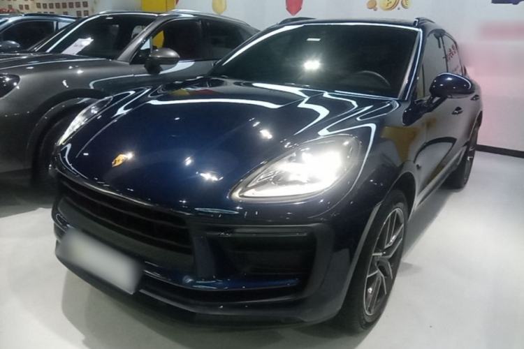 Porsche Macan 2022 — фото 1