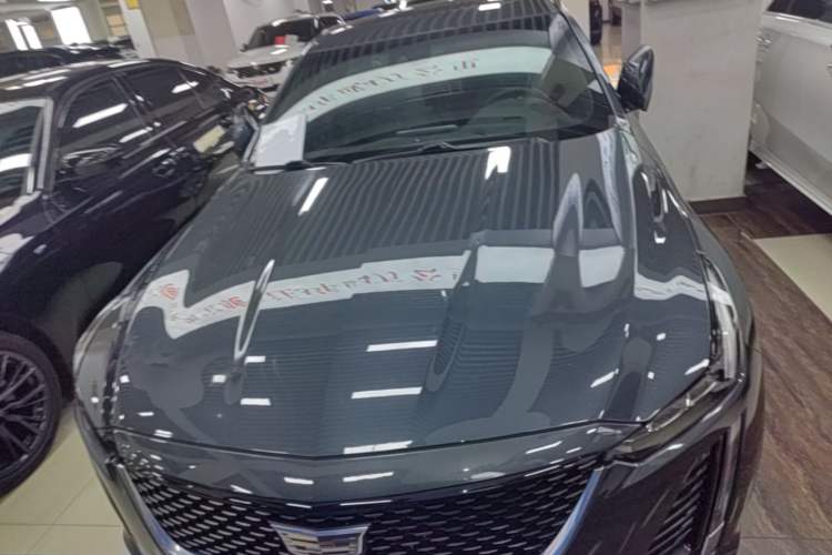 Cadillac CT5 2022 — 2