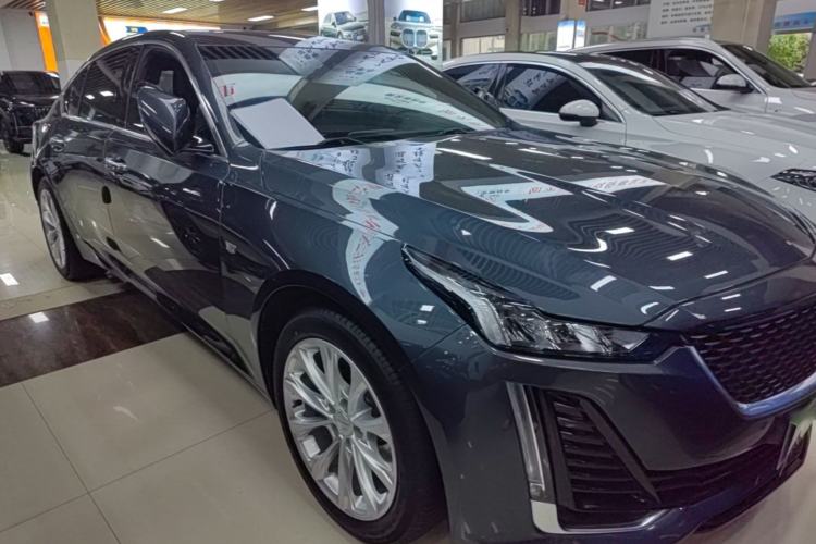 Cadillac CT5 2022 — 3