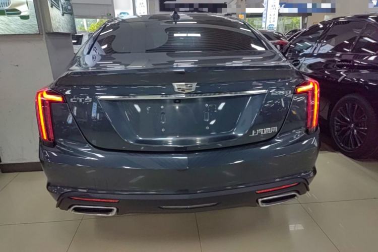 Cadillac CT5 2022 — 5