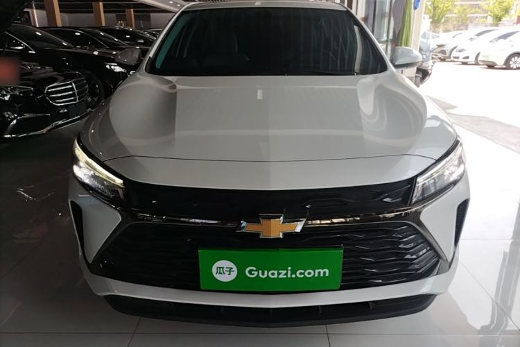 Chevrolet Monza 2024 — 2