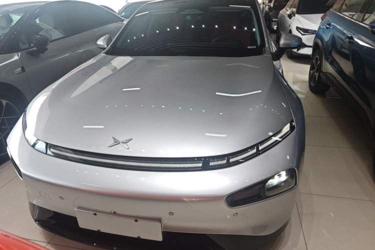 XPeng P7 2023 — 2