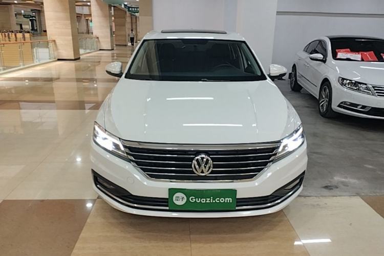 Volkswagen Lavida 2019 — 2