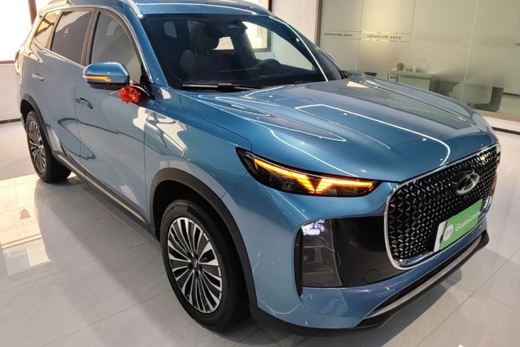 Chery Tiggo 8 Plus C-DM 2025 — фото 3