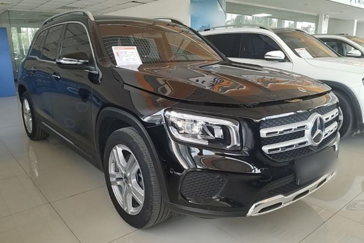 Mercedes-Benz GLB 220 2023 — 3
