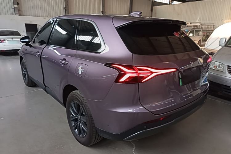 Hongqi HS6 2026 — 4