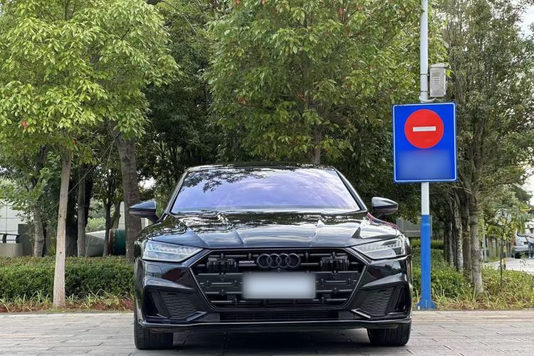 Audi a7l 2023 — фото 2