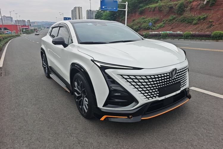 ChangAn UNI-T 2022 — 3