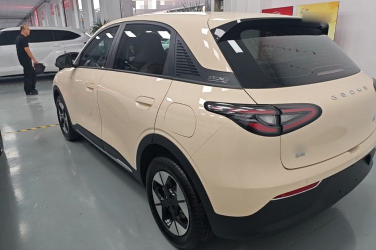 Geely Galaxy Geome 2025 — фото 4