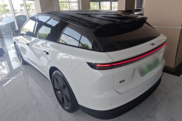 Li Auto i6 2025 — 4
