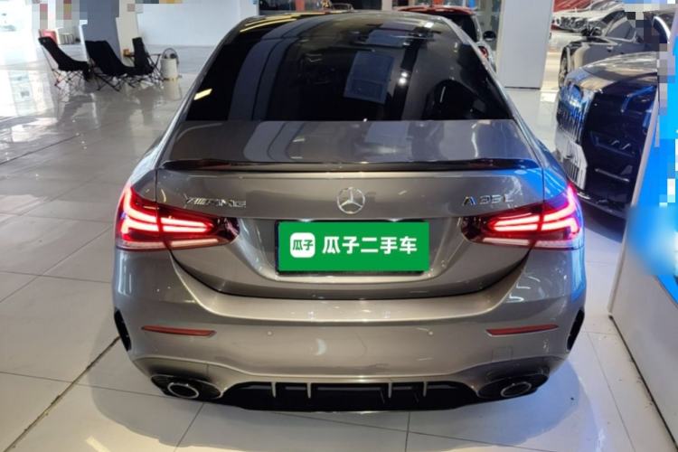 Mercedes-Benz A 35 L 2020 — 5