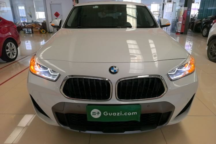 BMW X2 2022 — фото 2