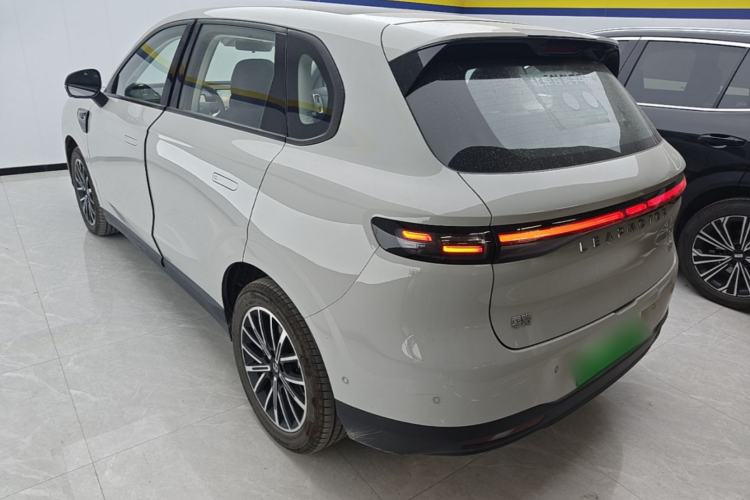Leapmotor B10 2025 — 4