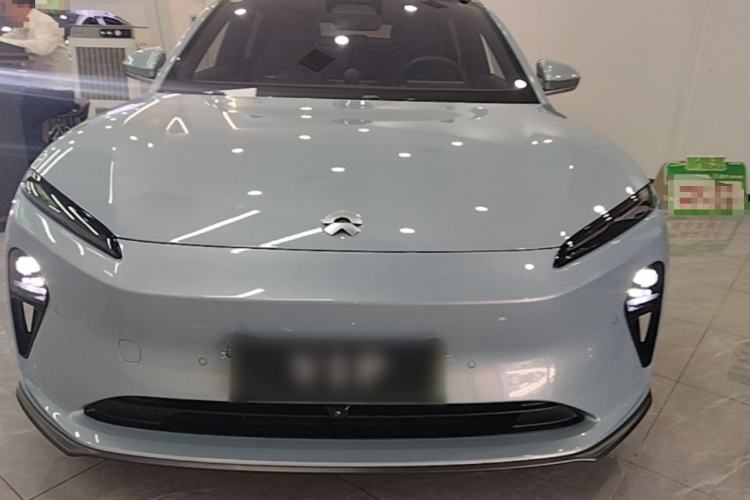 NIO ET5 2024 — 2